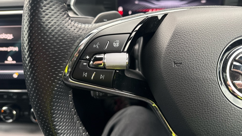 Used Skoda Superb 2024 for sale - 76501515: Photo 25