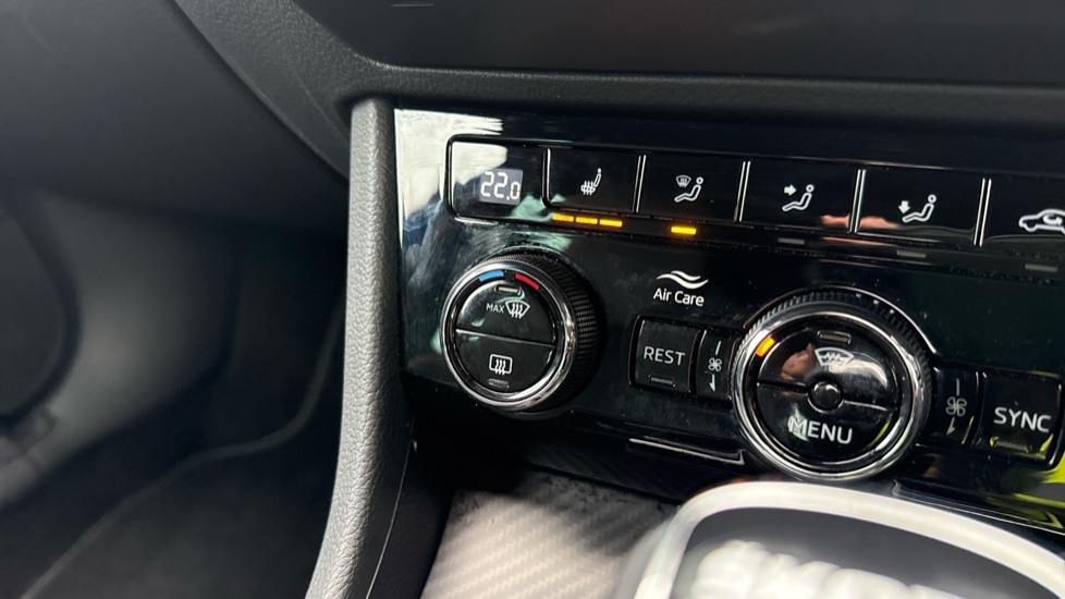 Used Skoda Superb 2024 for sale - 76501515: Photo 34