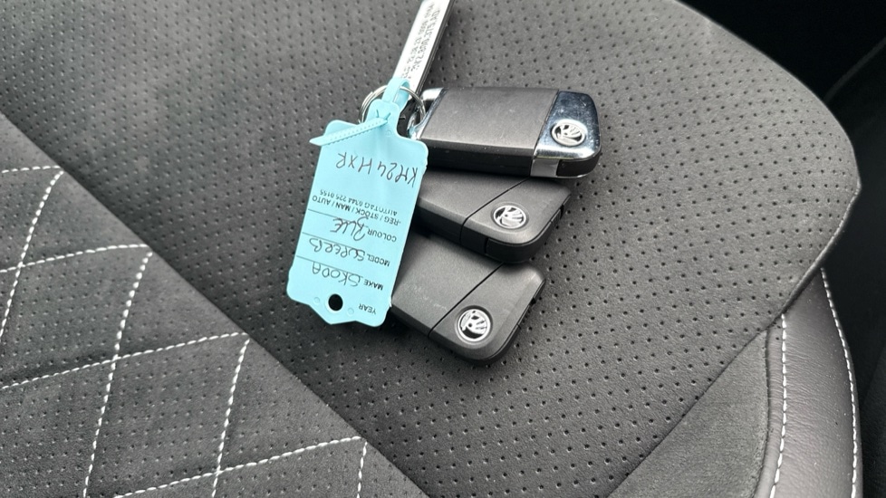 Used Skoda Superb 2024 for sale - 76501515: Photo 40