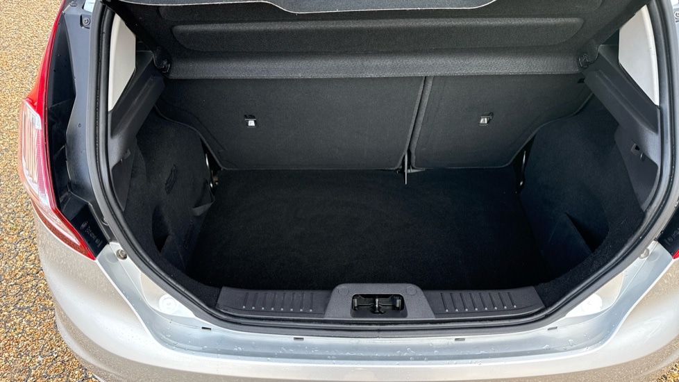 Used Ford Fiesta 2015 for sale - 76501591: Photo 15