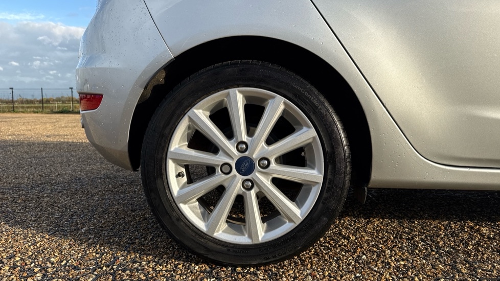 Used Ford Fiesta 2015 for sale - 76501591: Photo 19