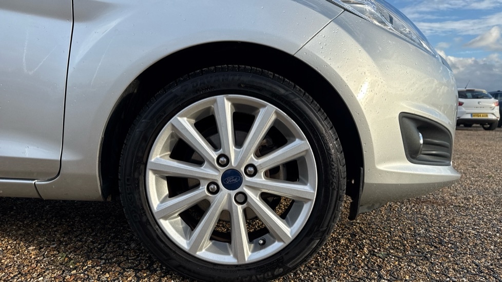 Used Ford Fiesta 2015 for sale - 76501591: Photo 20