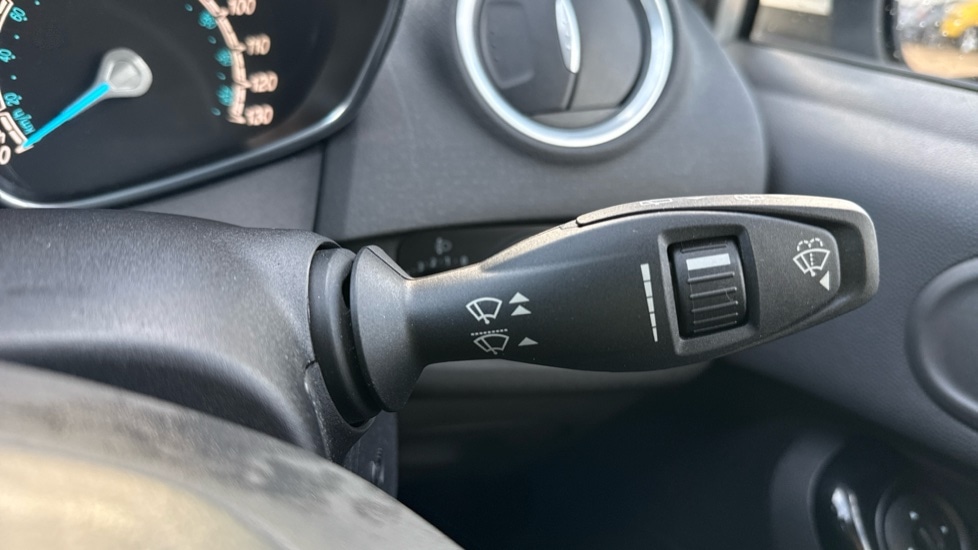 Used Ford Fiesta 2015 for sale - 76501591: Photo 24