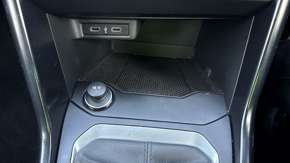 Used Volkswagen T-Roc 2021 for sale - 77075529: Photo 31