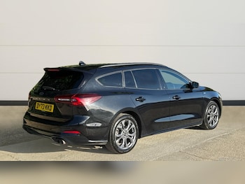 Used Ford Focus 2023 for sale - 75605710: Photo