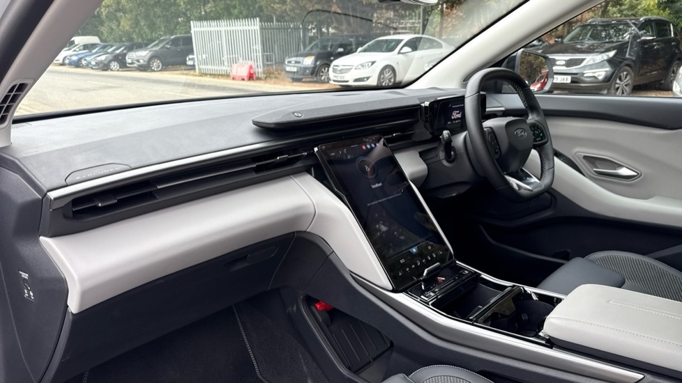 Used Ford Explorer 2025 for sale - 76869128: Photo 10