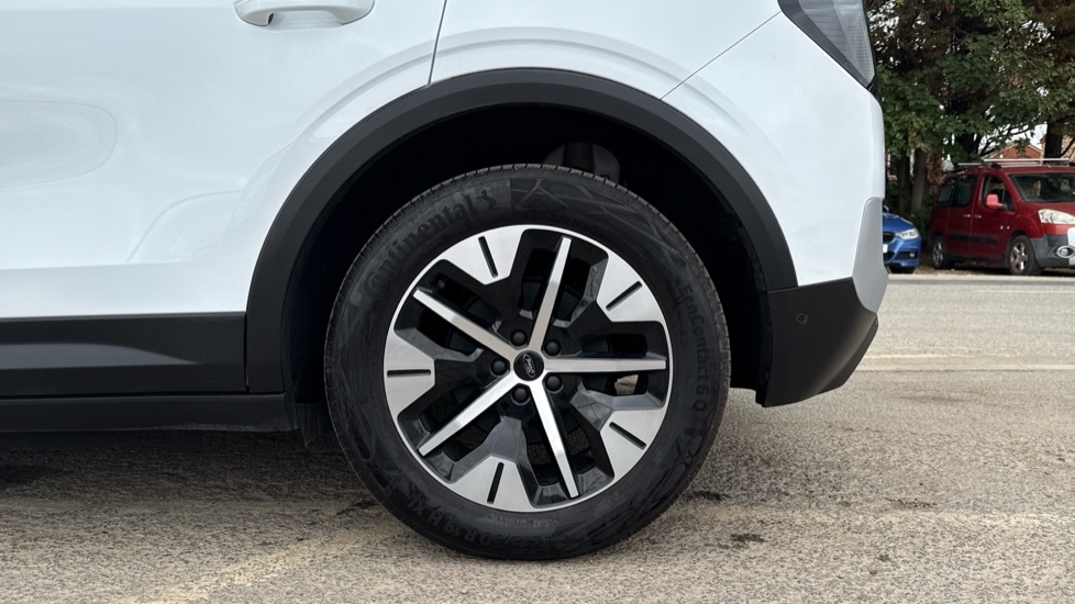 Used Ford Explorer 2025 for sale - 76869128: Photo 18