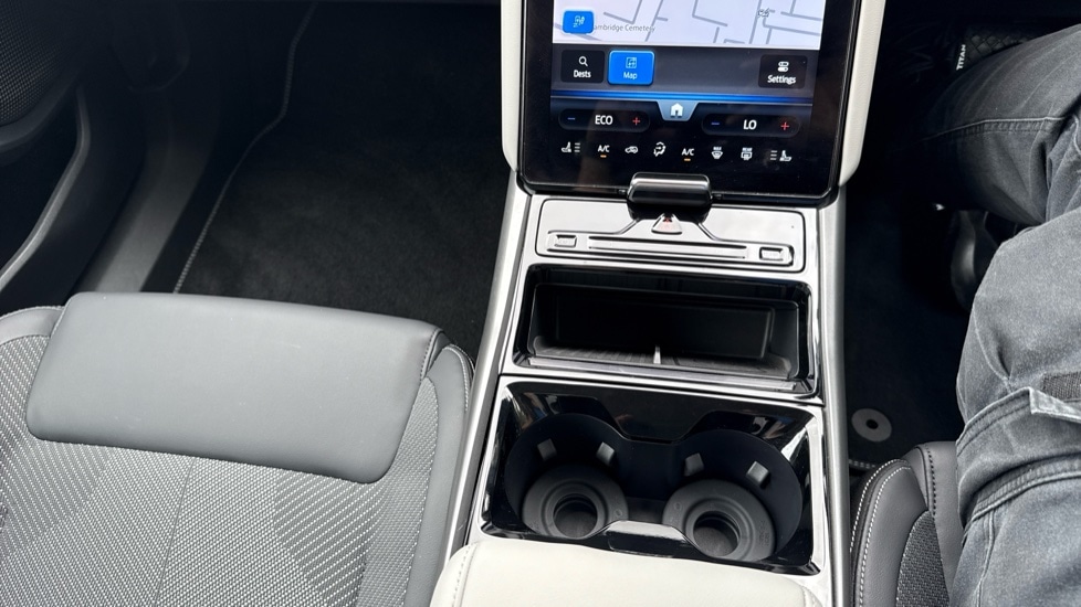 Used Ford Explorer 2025 for sale - 76869128: Photo 27