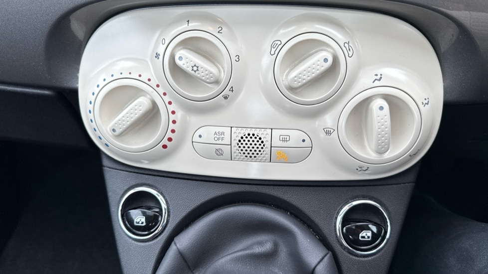 Used Fiat 500 2023 for sale - 75943404: Photo 34