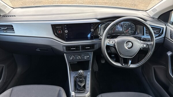 Used Volkswagen Polo 2018 for sale - 76241684: Photo 11