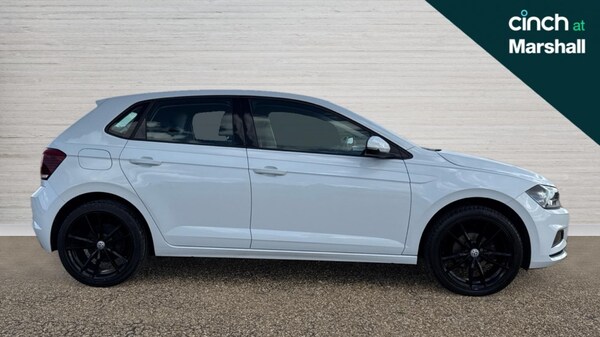 Used Volkswagen Polo 2018 for sale - 76241684: Photo 2