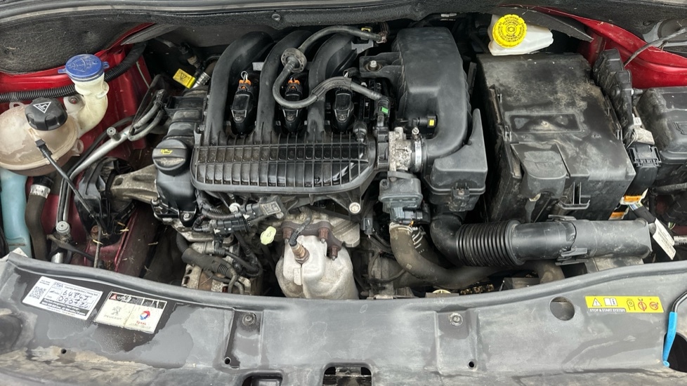 Used Peugeot 2008 2018 for sale - 76519363: Photo 16