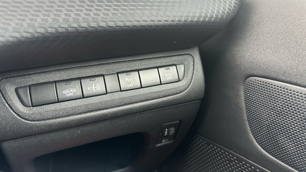 Used Peugeot 2008 2018 for sale - 76519363: Photo 22