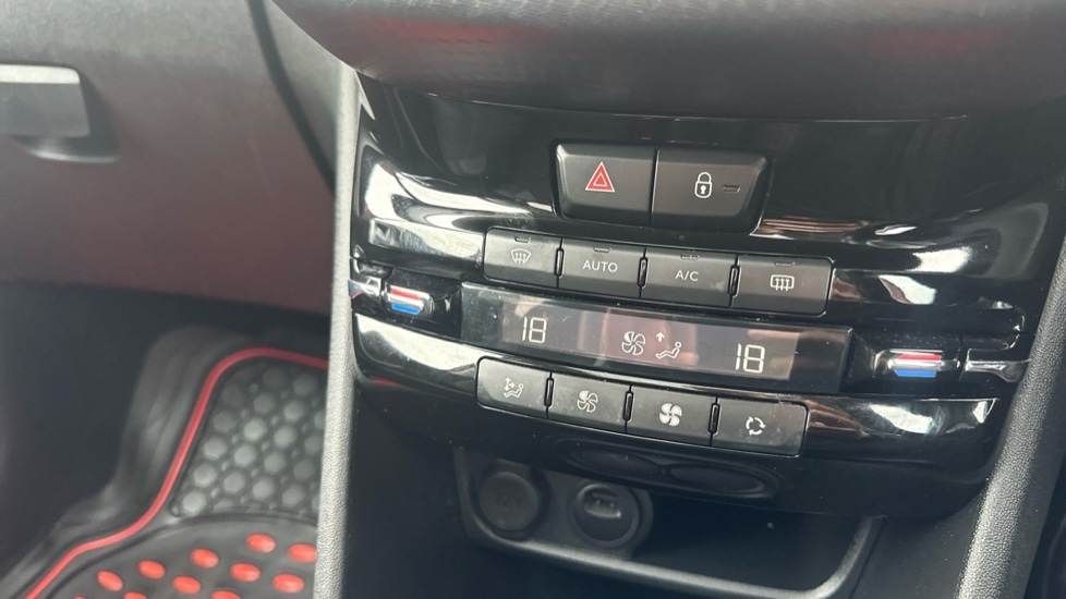 Used Peugeot 2008 2018 for sale - 76519363: Photo 34