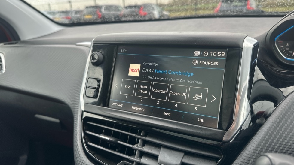 Used Peugeot 2008 2018 for sale - 76519363: Photo 35