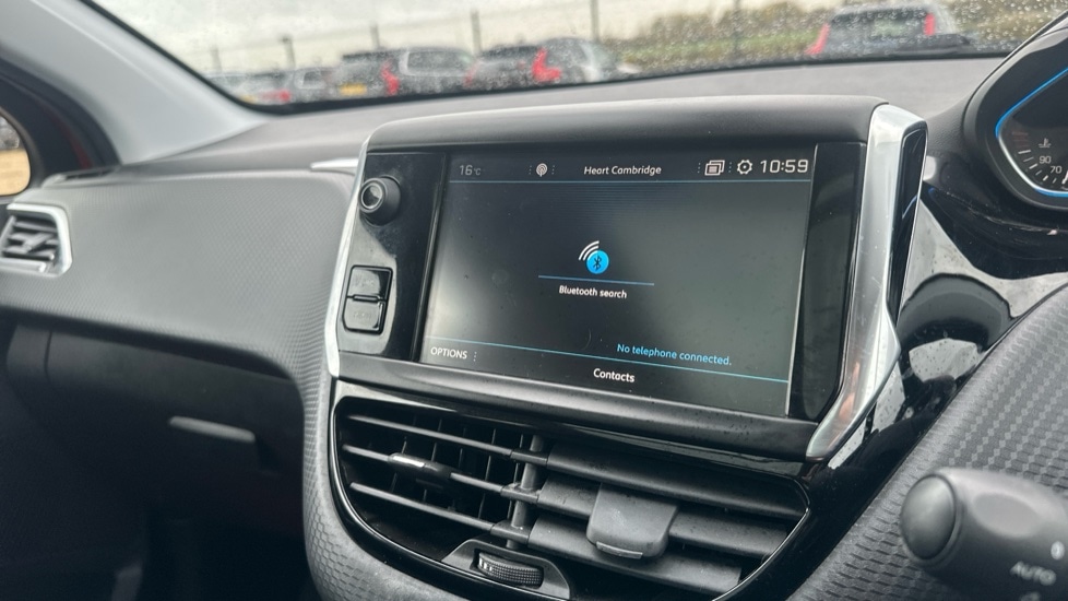 Used Peugeot 2008 2018 for sale - 76519363: Photo 36