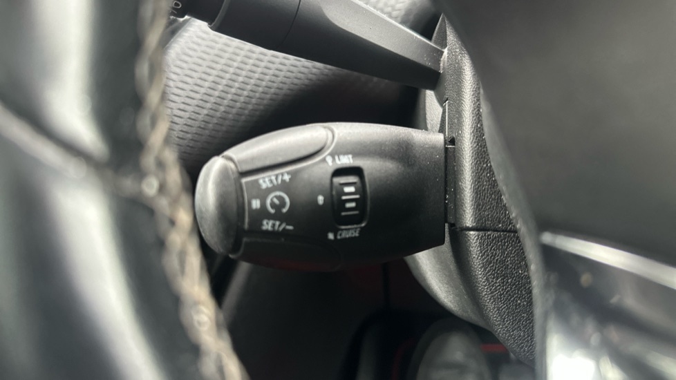 Used Peugeot 2008 2018 for sale - 76519363: Photo 37