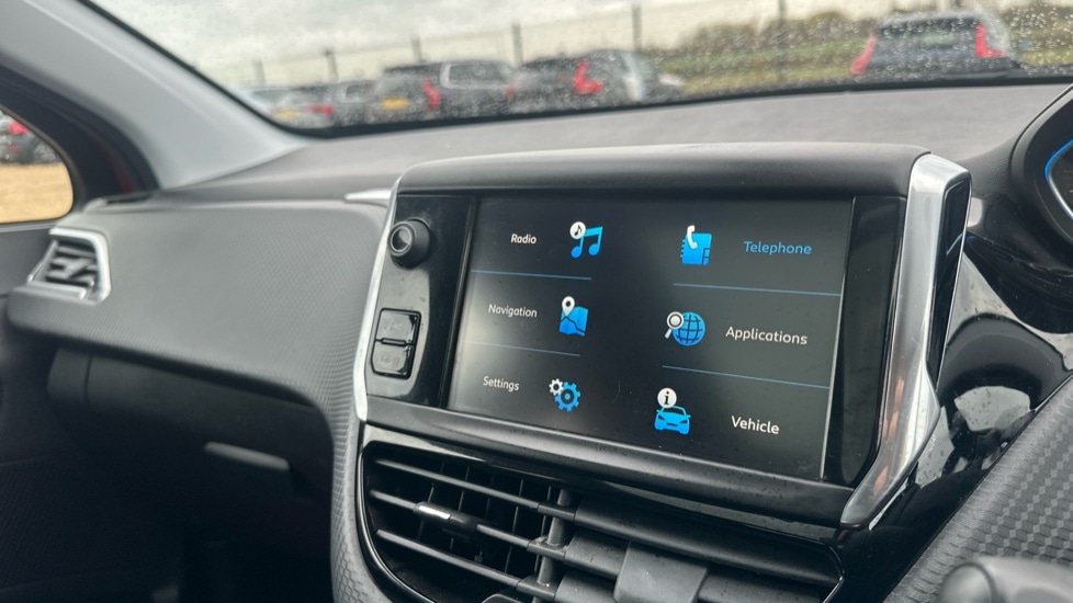 Used Peugeot 2008 2018 for sale - 76519363: Photo 40