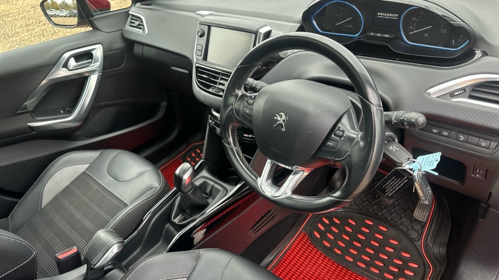 Used Peugeot 2008 2018 for sale - 76519363: Photo 9