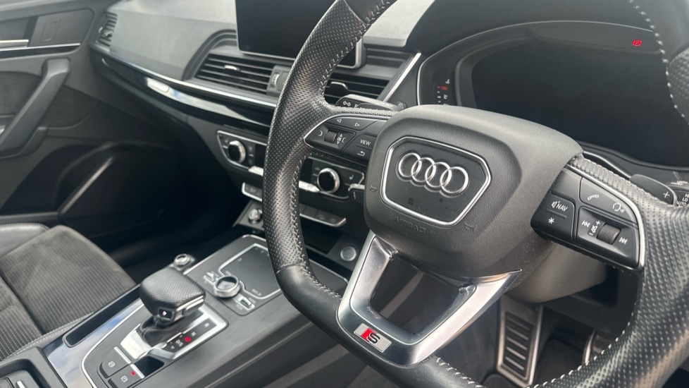 Used Audi Q5 2020 for sale - 76007699: Photo 12