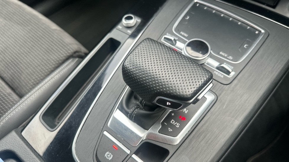 Used Audi Q5 2020 for sale - 76007699: Photo 30