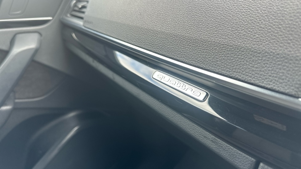 Used Audi Q5 2020 for sale - 76007699: Photo 45