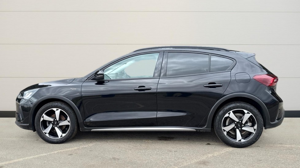 Used Ford Focus 2022 for sale - 76124830: Photo 6