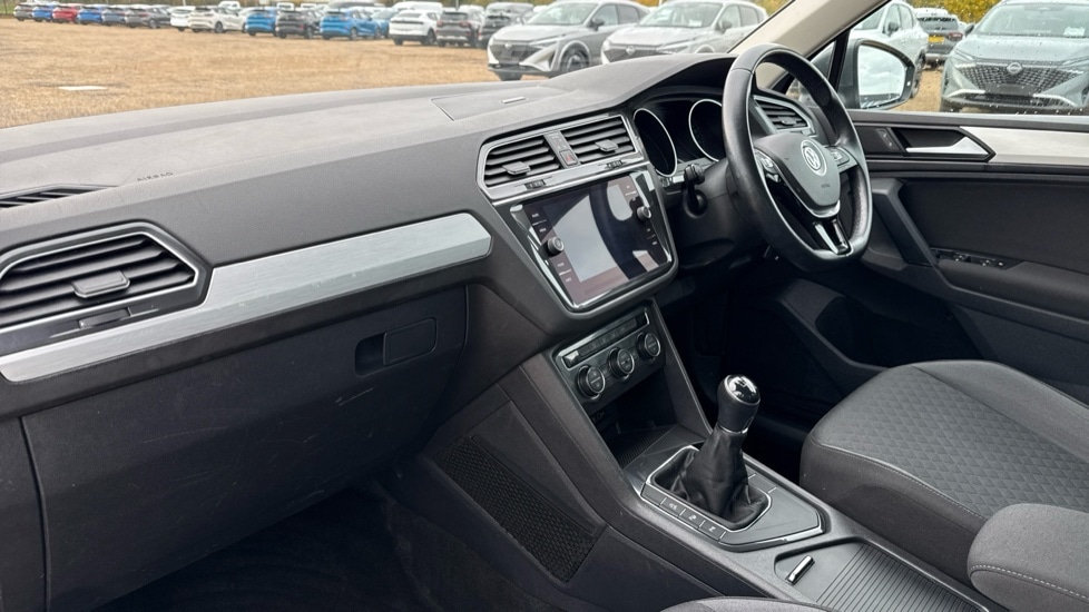 Used Volkswagen Tiguan 2020 for sale - 76528900: Photo 10