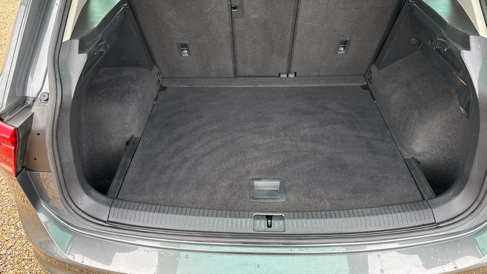 Used Volkswagen Tiguan 2020 for sale - 76528900: Photo 15