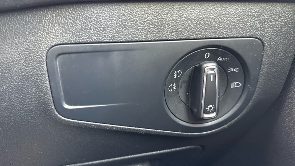 Used Volkswagen Tiguan 2020 for sale - 76528900: Photo 21