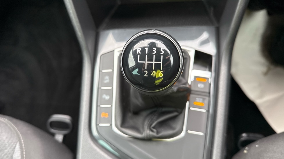 Used Volkswagen Tiguan 2020 for sale - 76528900: Photo 31