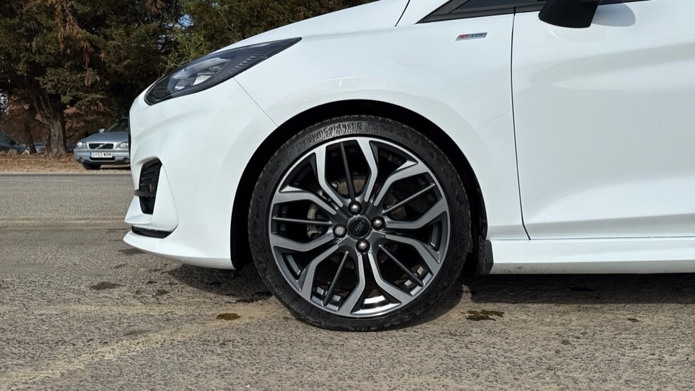 Used Ford Fiesta 2023 for sale - 76868709: Photo 17