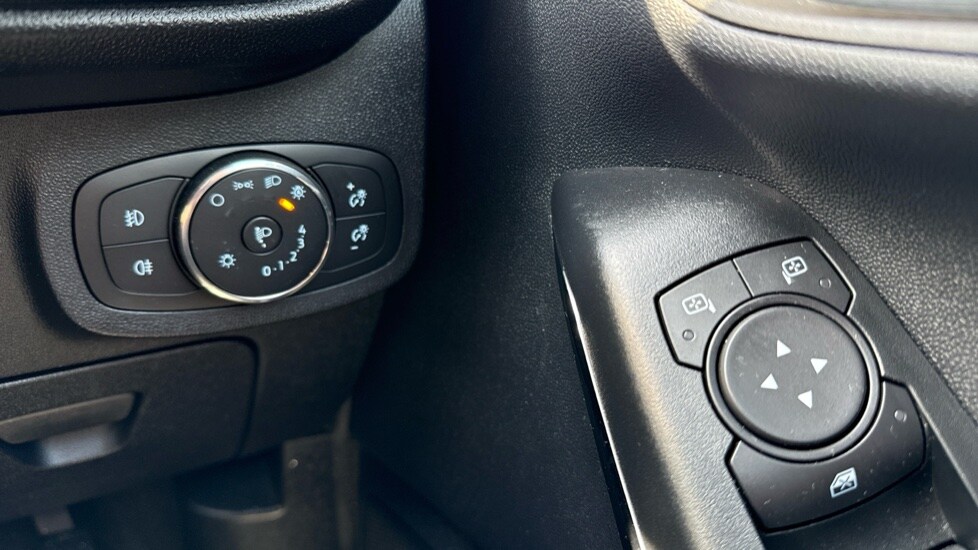 Used Ford Fiesta 2023 for sale - 76868709: Photo 35