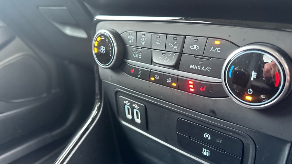 Used Ford Ecosport 2021 for sale - 76874057: Photo 33