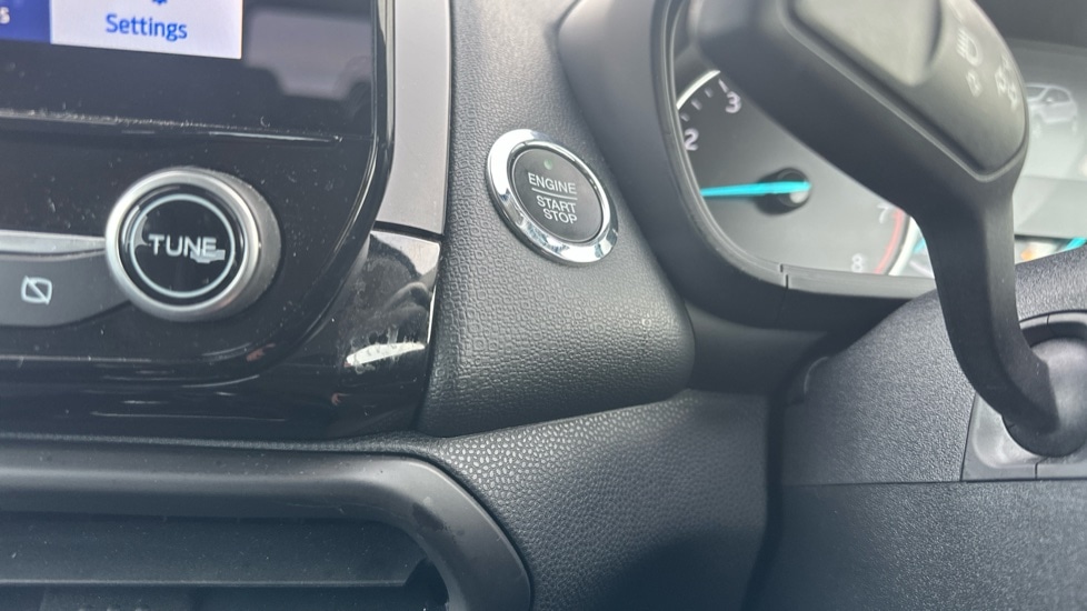 Used Ford Ecosport 2021 for sale - 76874057: Photo 43