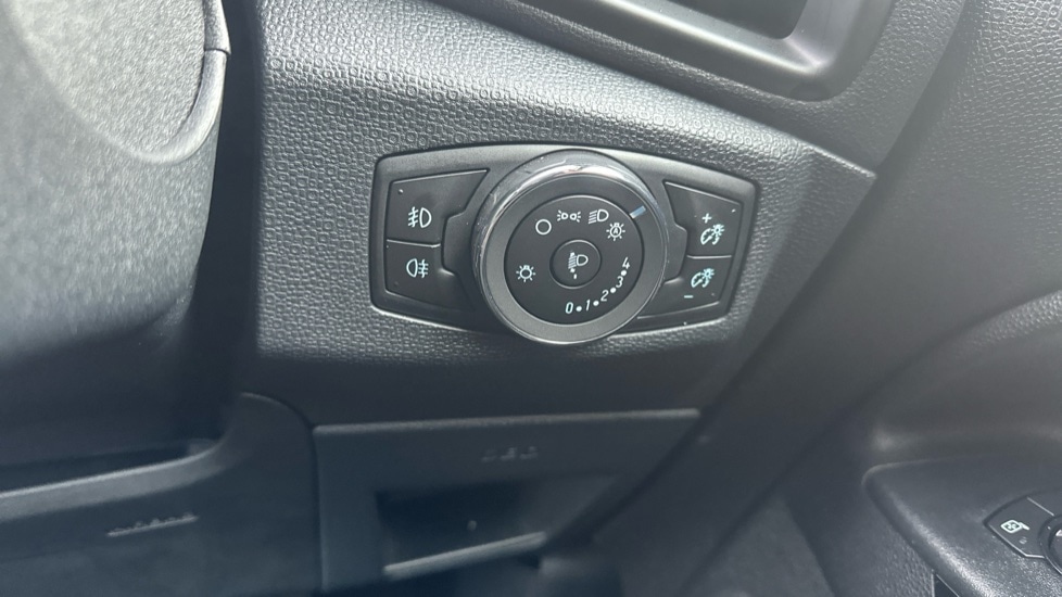 Used Ford Ecosport 2021 for sale - 76874057: Photo 44