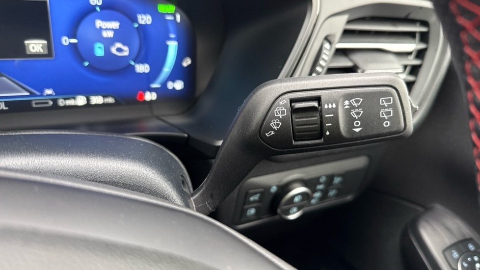 Used Ford Kuga 2023 for sale - 76155018: Photo 24