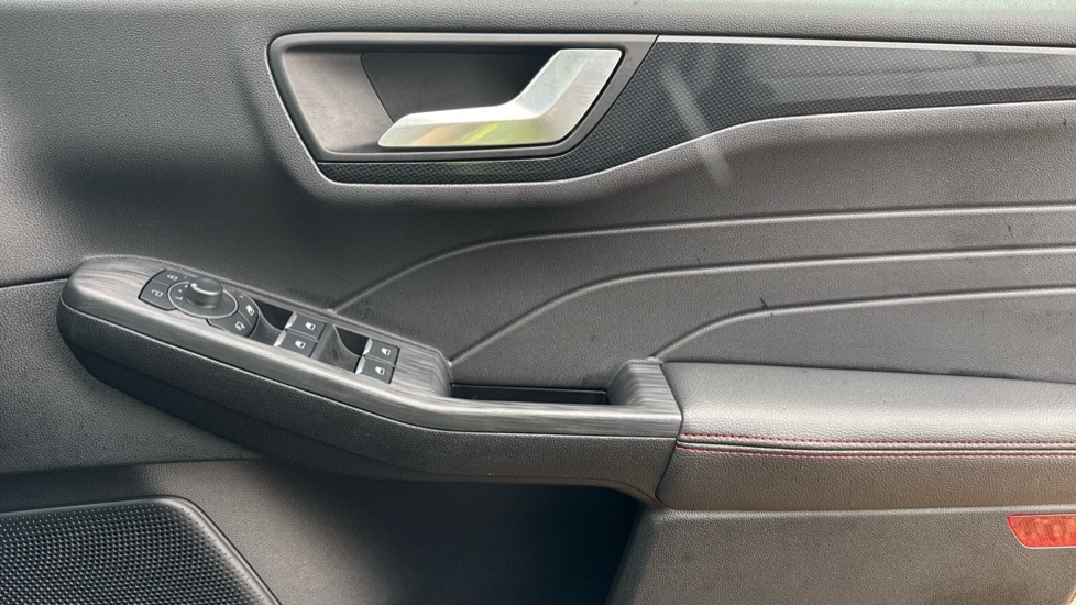 Used Ford Kuga 2023 for sale - 76155018: Photo 29