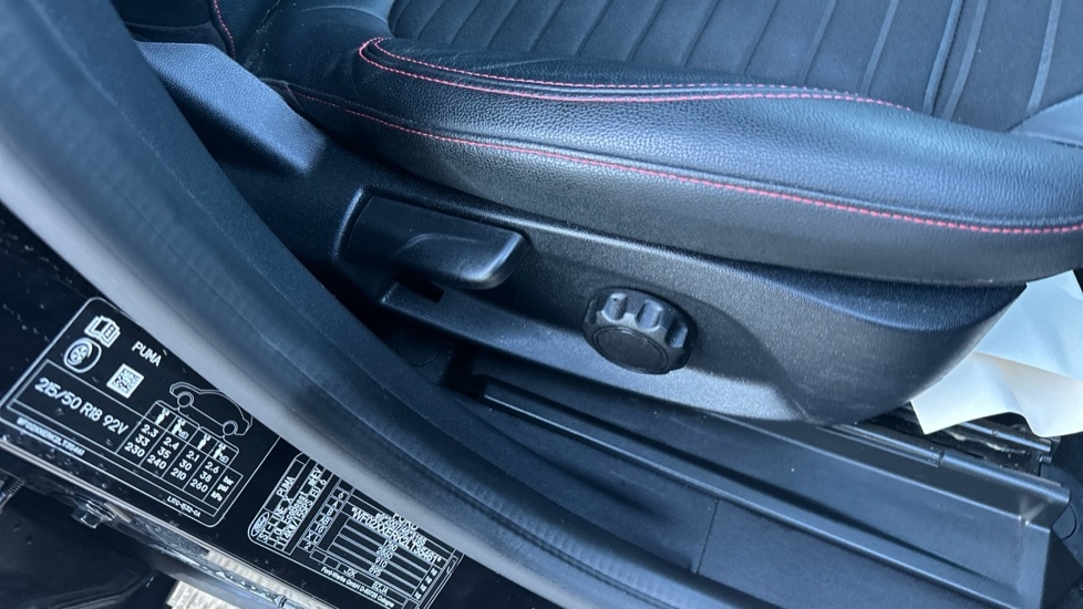 Used Ford Puma 2021 for sale - 76872740: Photo 33