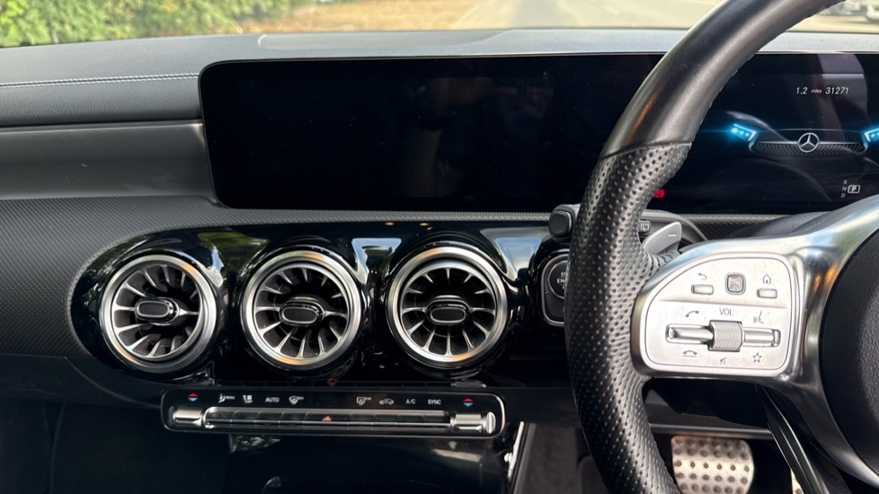 Used Mercedes-Benz A-Class 2021 for sale - 75972534: Photo 12