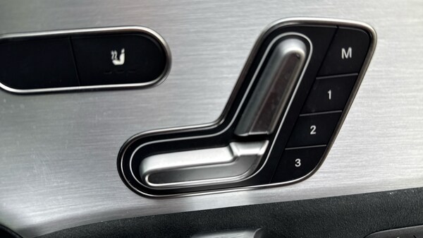 Used Mercedes-Benz A-Class 2021 for sale - 75972534: Photo 33