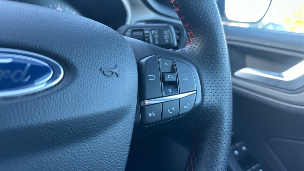 Used Ford Focus 2022 for sale - 76533687: Photo 21