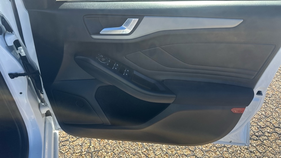 Used Ford Focus 2022 for sale - 76533687: Photo 29