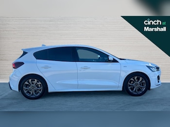 Used Ford Focus 2022 for sale - 76533687: Photo