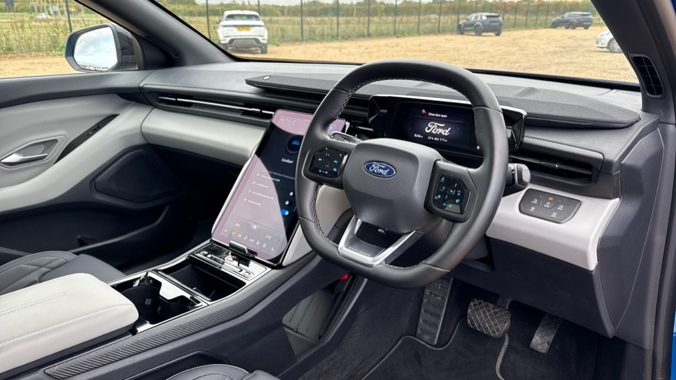 Used Ford Explorer 2025 for sale - 76871629: Photo 9