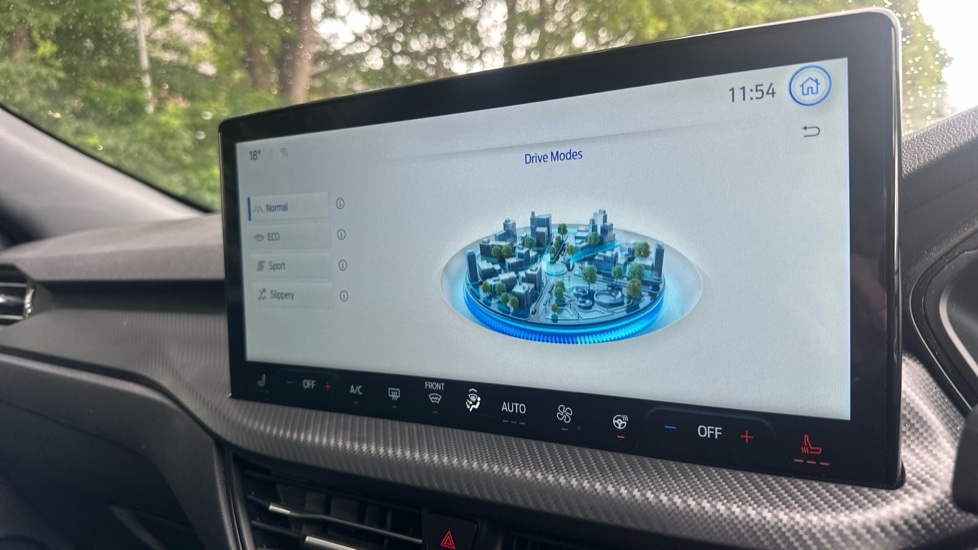 Used Ford Kuga 2024 for sale - 76933294: Photo 53