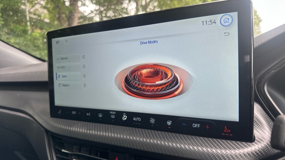 Used Ford Kuga 2024 for sale - 76933294: Photo 55