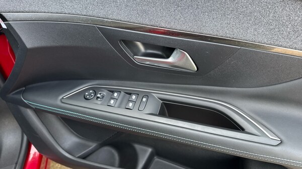 Used Peugeot 3008 2021 for sale - 76007707: Photo 31