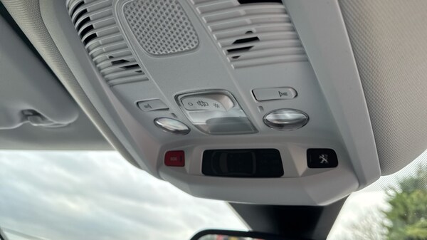Used Peugeot 3008 2021 for sale - 76007707: Photo 32