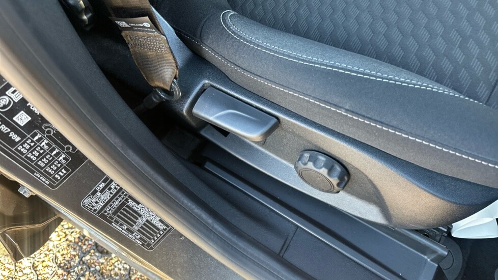 Used Ford Puma 2023 for sale - 76745324: Photo 33